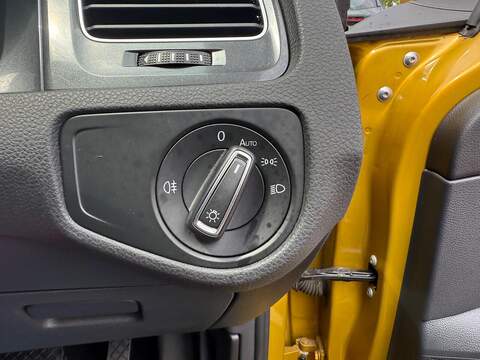 Volkswagen Golf 1.0 TSI BlueMotion Tech SE Nav Hatchback 5dr Petrol DSG Euro 6 (s/s) (110 bhp) - U35990