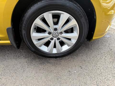 Volkswagen Golf 1.0 TSI BlueMotion Tech SE Nav Hatchback 5dr Petrol DSG Euro 6 (s/s) (110 bhp) - U35990