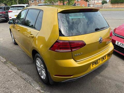 Volkswagen Golf 1.0 TSI BlueMotion Tech SE Nav Hatchback 5dr Petrol DSG Euro 6 (s/s) (110 bhp) - U35990