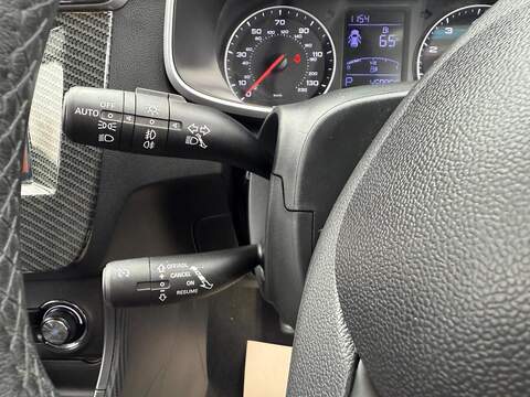 MG MG ZS 1.0 T-GDI Exclusive SUV 5dr Petrol Auto Euro 6 (111 ps) - U36038