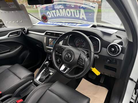 MG MG ZS 1.0 T-GDI Exclusive SUV 5dr Petrol Auto Euro 6 (111 ps) - U36038