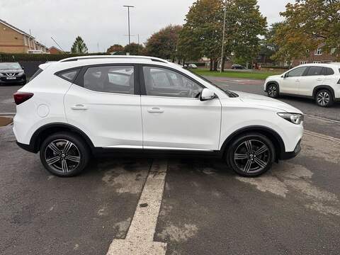 MG MG ZS 1.0 T-GDI Exclusive SUV 5dr Petrol Auto Euro 6 (111 ps) - U36038