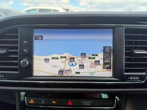 SEAT Leon 1.5 TSI EVO FR Black Edition Euro 6 (s/s) 5dr - U36052