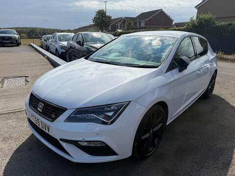 SEAT Leon 1.5 TSI EVO FR Black Edition Euro 6 (s/s) 5dr - U36052