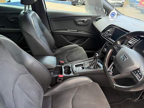 SEAT Leon 1.5 TSI EVO FR Black Edition Euro 6 (s/s) 5dr - U36052