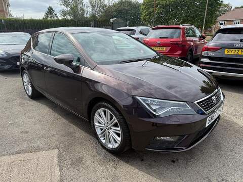 SEAT Leon Leon FR Black Edition Hatchback 1 Manual Petrol
