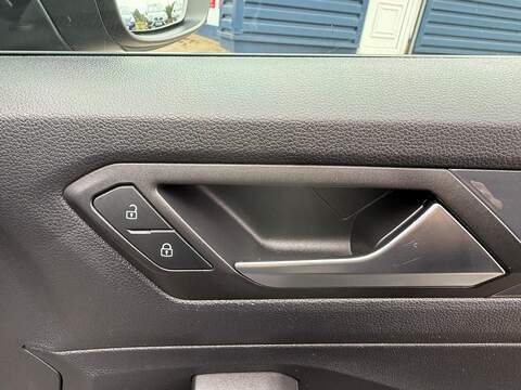 Volkswagen T-Roc 1.5 TSI EVO R-Line Euro 6 (s/s) 5dr - U36100
