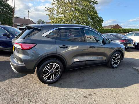 Ford Kuga 1.5T EcoBoost Titanium Edition Euro 6 (s/s) 5dr - U78966