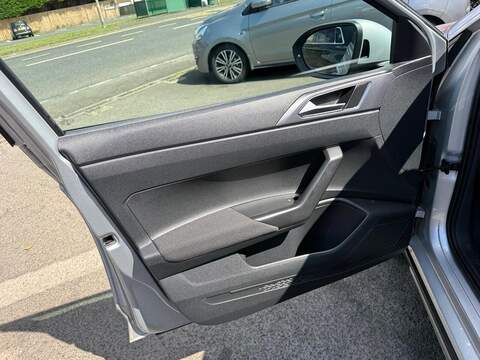 Volkswagen Taigo 1.0 TSI Style Euro 6 (s/s) 5dr - U79008