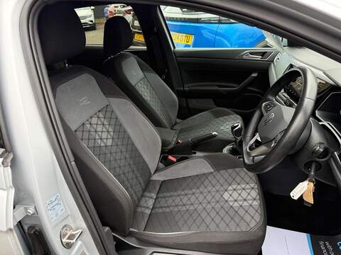 Volkswagen Polo 1.0 TSI R-Line Euro 6 (s/s) 5dr - U79046
