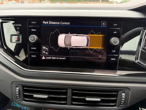 Volkswagen Polo 1.0 TSI R-Line Euro 6 (s/s) 5dr - U79046