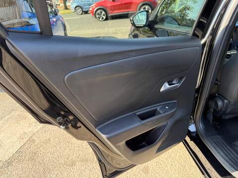 Vauxhall Mokka 1.2 Turbo Ultimate Auto Euro 6 (s/s) 5dr - U79057