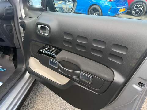 Citroen C3 1.2 PureTech C-Series Edition Euro 6 (s/s) 5dr - U79072