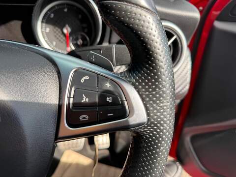 Mercedes-Benz A Class 1.5 A180d AMG Line (Premium) Hatchback 5dr Diesel 7G-DCT Euro 6 (s/s) (109 ps) - U79076