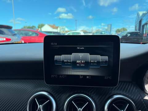 Mercedes-Benz A Class 1.5 A180d AMG Line (Premium) Hatchback 5dr Diesel 7G-DCT Euro 6 (s/s) (109 ps) - U79076