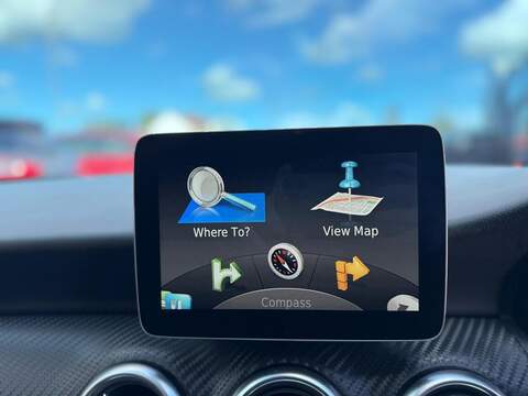 Mercedes-Benz A Class 1.5 A180d AMG Line (Premium) Hatchback 5dr Diesel 7G-DCT Euro 6 (s/s) (109 ps) - U79076