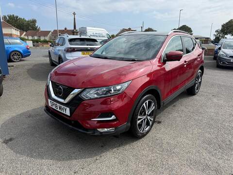 Nissan Qashqai Qashqai Acenta Premium SUV 1 Manual Petrol Hybrid