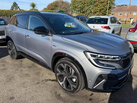 Renault Austral 1.2 E-TECH techno esprit Alpine Auto Euro 6 (s/s) 5dr - U79092