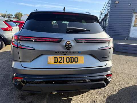 Renault Austral 1.2 E-TECH techno esprit Alpine Auto Euro 6 (s/s) 5dr - U79092