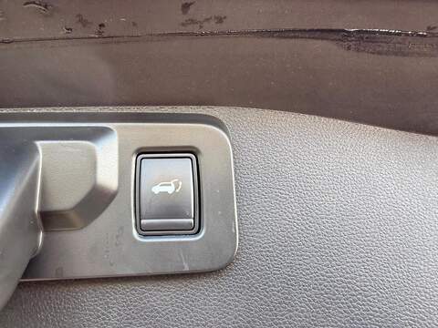 Renault Austral 1.2 E-TECH techno esprit Alpine Auto Euro 6 (s/s) 5dr - U79092