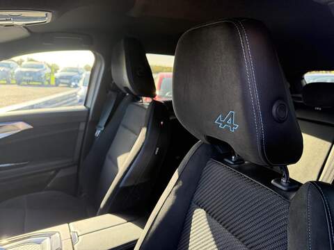 Renault Austral 1.2 E-TECH techno esprit Alpine Auto Euro 6 (s/s) 5dr - U79092