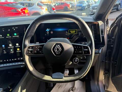 Renault Austral 1.2 E-TECH techno esprit Alpine Auto Euro 6 (s/s) 5dr - U79092