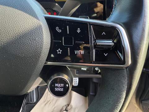 Renault Austral 1.2 E-TECH techno esprit Alpine Auto Euro 6 (s/s) 5dr - U79092