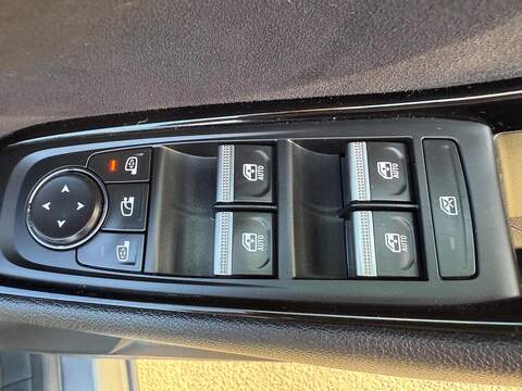 Renault Austral 1.2 E-TECH techno esprit Alpine Auto Euro 6 (s/s) 5dr - U79092