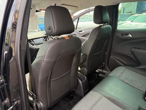 Vauxhall Crossland 1.2 Turbo Elite Nav SUV 5dr Petrol Manual Euro 6 (s/s) (110 ps) - U79105