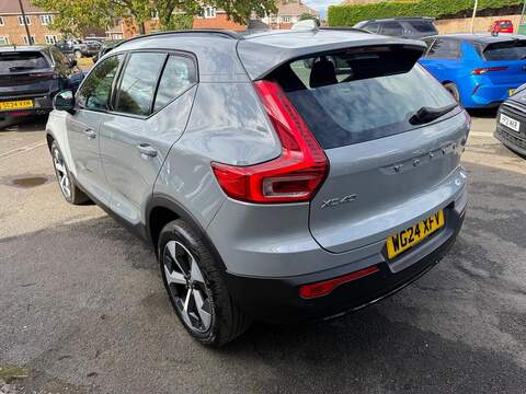 Volvo XC40 2.0 B3 MHEV Plus DCT Auto Euro 6 (s/s) 5dr - U79131