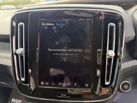 Volvo XC40 2.0 B3 MHEV Plus DCT Auto Euro 6 (s/s) 5dr - U79131