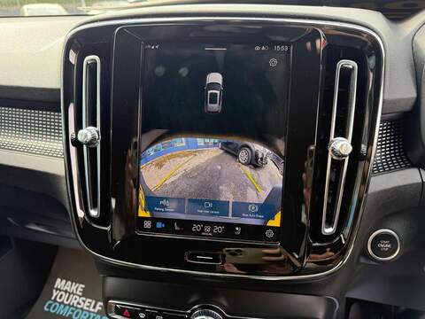 Volvo XC40 2.0 B3 MHEV Plus DCT Auto Euro 6 (s/s) 5dr - U79131