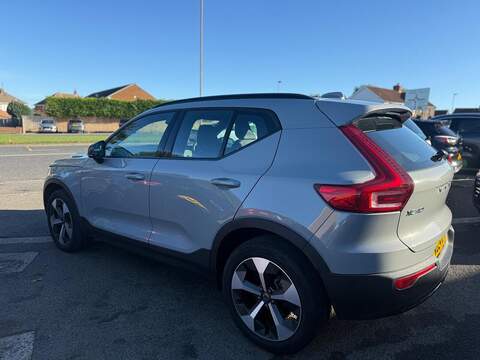 Volvo XC40 2.0 B3 MHEV Plus DCT Auto Euro 6 (s/s) 5dr - U79131