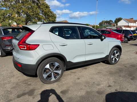 Volvo XC40 2.0 B3 MHEV Plus DCT Auto Euro 6 (s/s) 5dr - U79131