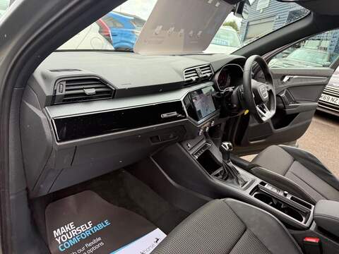 Audi Q3 1.5 TFSI CoD 35 Black Edition S Tronic Euro 6 (s/s) 5dr - U79141
