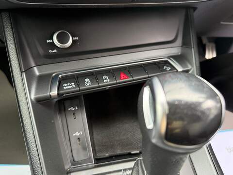 Audi Q3 1.5 TFSI CoD 35 Black Edition S Tronic Euro 6 (s/s) 5dr - U79141