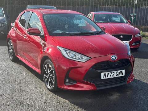 Toyota Yaris 1.5 VVT-h Design E-CVT Euro 6 (s/s) 5dr - U79143
