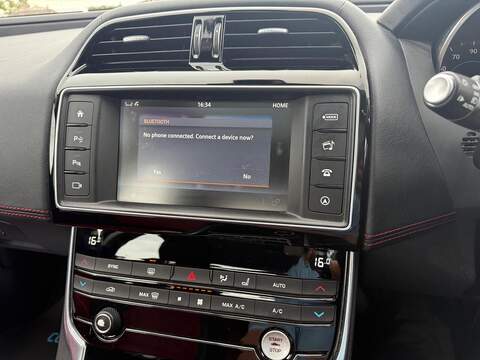 Jaguar XE 2.0 GTDi R-Sport Saloon 4dr Petrol Auto Euro 6 (s/s) (200 ps) - U79144