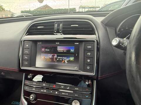 Jaguar XE 2.0 GTDi R-Sport Saloon 4dr Petrol Auto Euro 6 (s/s) (200 ps) - U79144