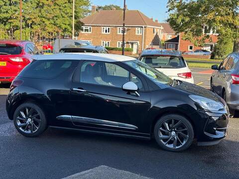 DS AUTOMOBILES DS 3 1.2 PureTech Prestige Hatchback 3dr Petrol EAT6 Euro 6 (s/s) (110 ps) - U79149