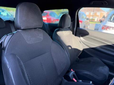 DS AUTOMOBILES DS 3 1.2 PureTech Prestige Hatchback 3dr Petrol EAT6 Euro 6 (s/s) (110 ps) - U79149