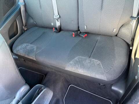 DS AUTOMOBILES DS 3 1.2 PureTech Prestige Hatchback 3dr Petrol EAT6 Euro 6 (s/s) (110 ps) - U79149