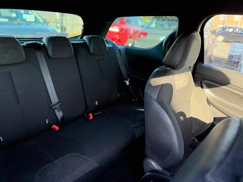 DS AUTOMOBILES DS 3 1.2 PureTech Prestige Hatchback 3dr Petrol EAT6 Euro 6 (s/s) (110 ps) - U79149