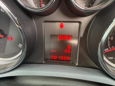 Vauxhall Mokka 1.4i Turbo SE SUV 5dr Petrol Manual 2WD Euro 6 (s/s) (140 ps) - U79150