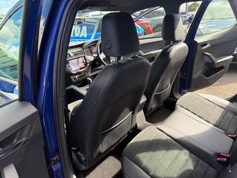 SEAT Arona 1.0 TSI GPF XCELLENCE Lux SUV 5dr Petrol DSG Euro 6 (s/s) (115 ps) - U79162