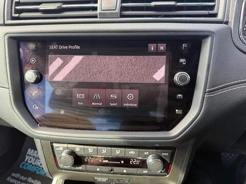 SEAT Arona 1.0 TSI GPF XCELLENCE Lux SUV 5dr Petrol DSG Euro 6 (s/s) (115 ps) - U79162