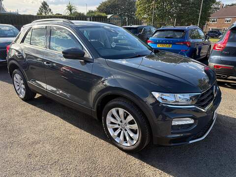 Volkswagen T-Roc Q3 Black Edition SUV 1 Automatic Petrol