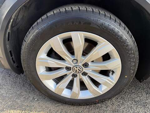 Volkswagen T-Roc 1.0 TSI SE SUV 5dr Petrol Manual Euro 6 (s/s) (115 ps) - U79185