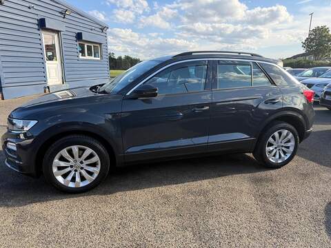 Volkswagen T-Roc 1.0 TSI SE SUV 5dr Petrol Manual Euro 6 (s/s) (115 ps) - U79185