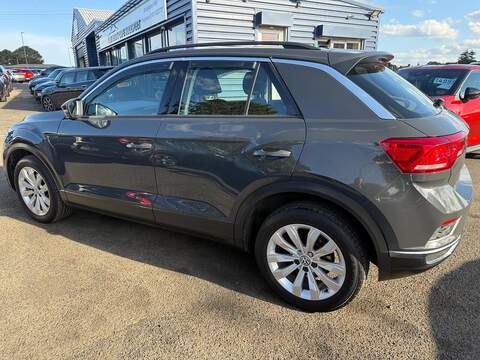 Volkswagen T-Roc 1.0 TSI SE SUV 5dr Petrol Manual Euro 6 (s/s) (115 ps) - U79185